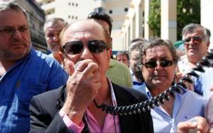 Τέλος εποχής: Ο Λυμπερόπουλος αποχωρεί από την Πανελλήνια Ομοσπονδία Ταξί