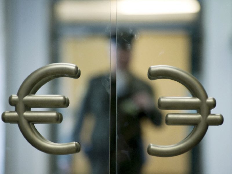 Eurobank: Αναιμική ανάπτυξη από το β' εξάμηνο στην Ευρωζώνη