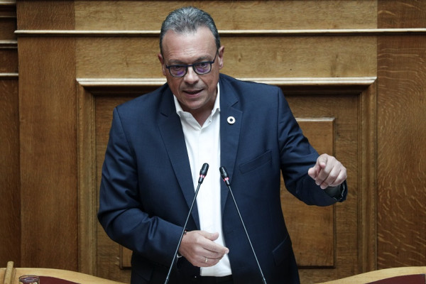 Φάμελλος: «Αριστεία» του κ. Μητσοτάκη ότι οι φτωχοί γίνονται φτωχότεροι