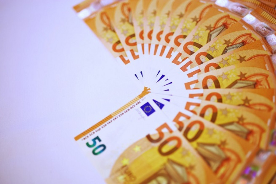 SOS από εστίαση και ΜμΕ για τις Επιστρεπτέες Προκαταβολές