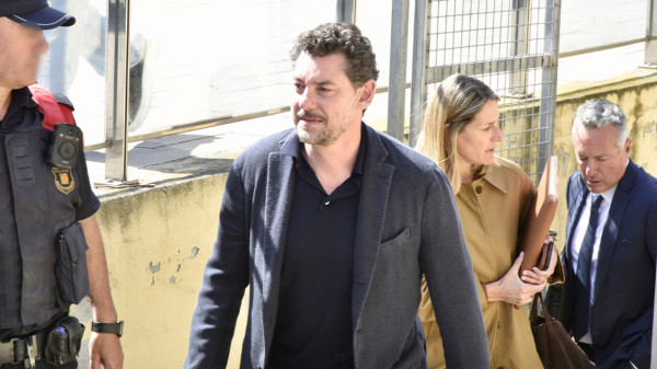 Mango: Παραιτείται ο Άντικ λόγω της δικαστικής έρευνας για τον θάνατο του πατέρα του