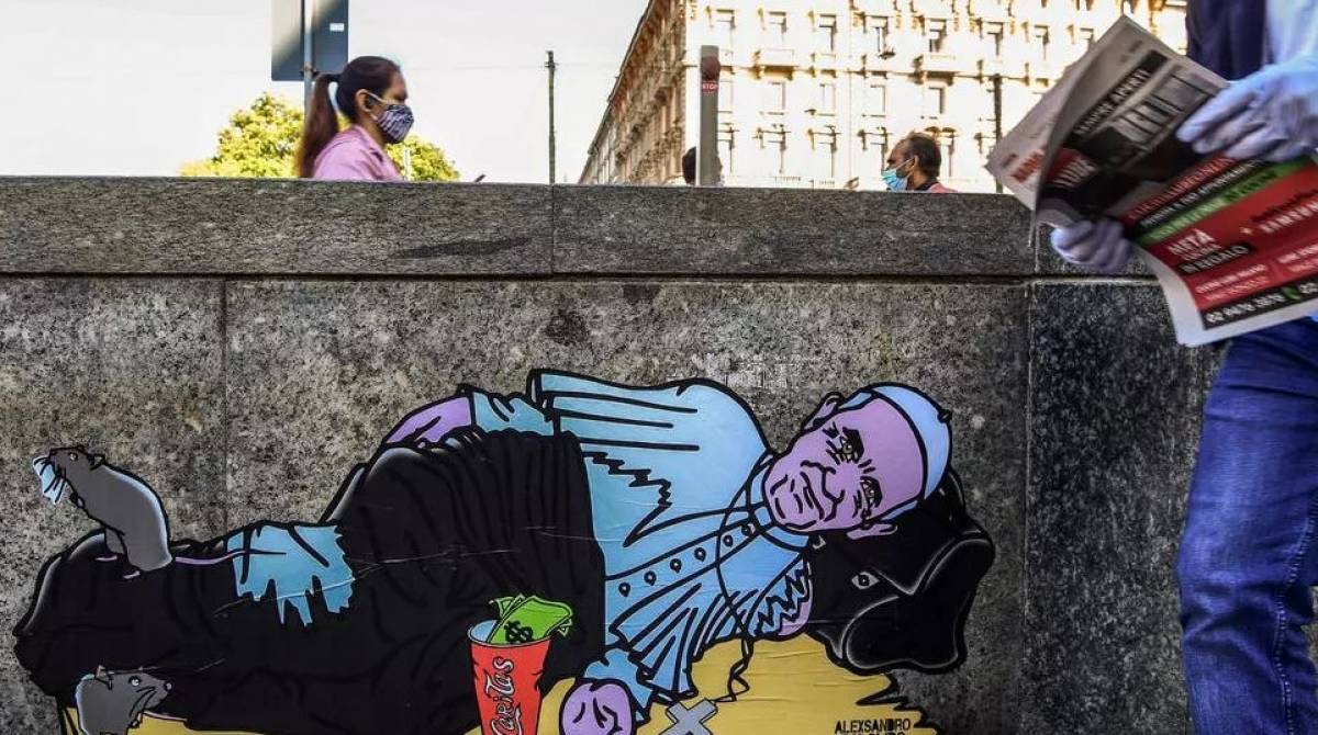 Ο Πάπας Φραγκίσκος... άστεγος στο Μιλάνο (photos)