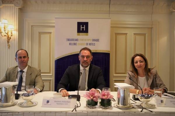 ΞΕΕ: Μείωση σε πληρότητα, τιμές και προκρατήσεις το α’ τρίμηνο