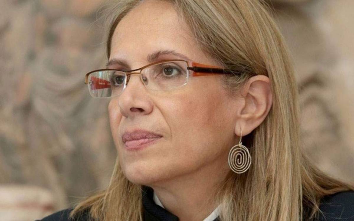 Νέα πρόεδρος της Ελληνικής Αναπτυξιακής Τράπεζας η Αθηνά Χατζηπέτρου