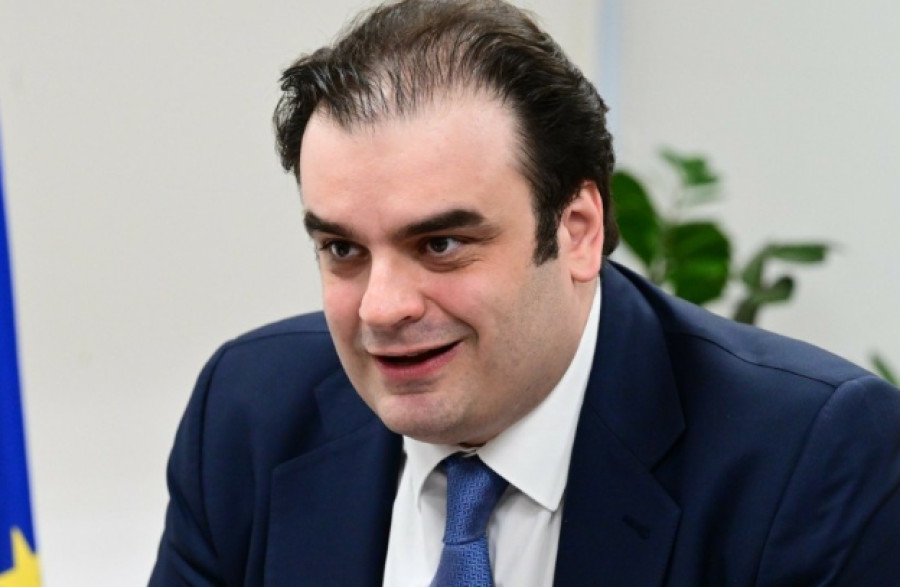 Ελλάδα: Ενεργοποιεί την εθνική ρήτρα διαφυγής για τις αμυντικές δαπάνες