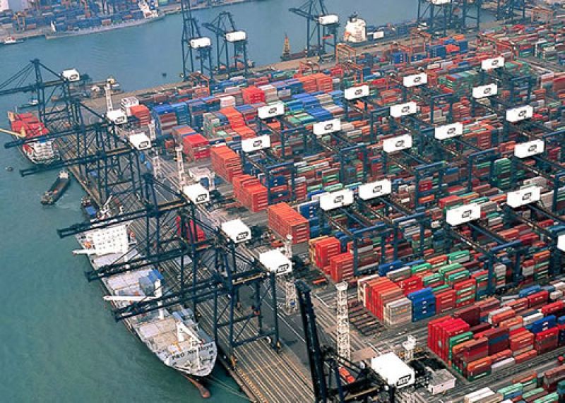 Reuters Ship Tracking: «Μποτιλιάρισμα» dry ships σε πάρκιγκ Ασίας