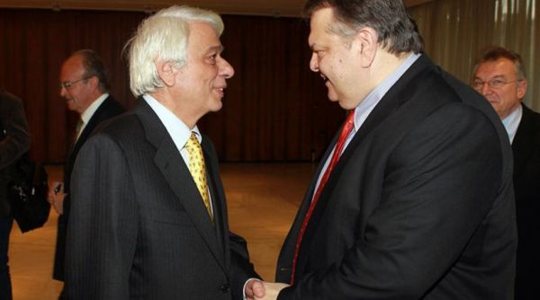 Μήνυμα Βενιζέλου σε Παυλόπουλο για το ενδεχόμενο... δημοψηφίσματος
