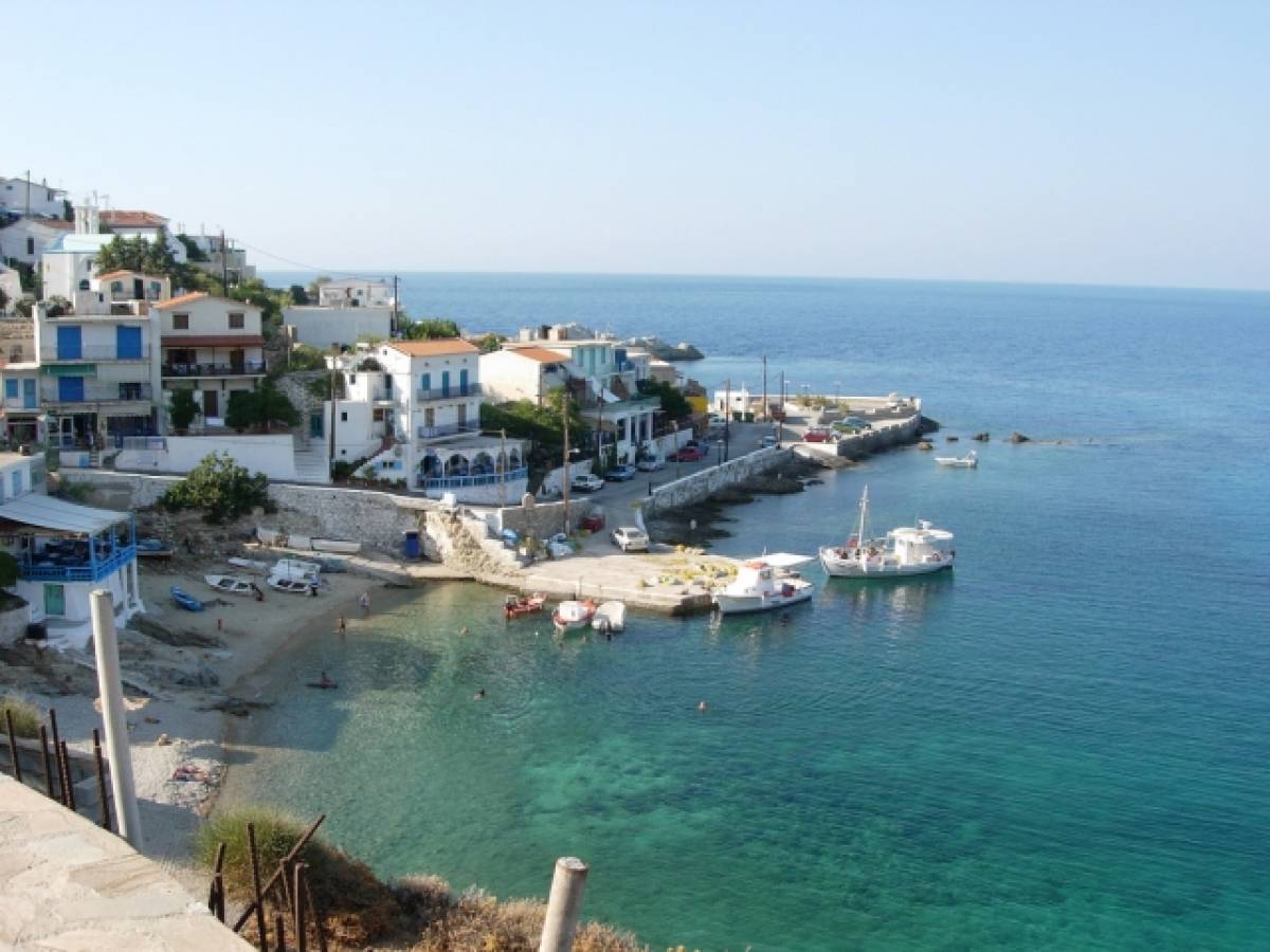 Ικαρία... Ένα νησί γεμάτο ιστορία