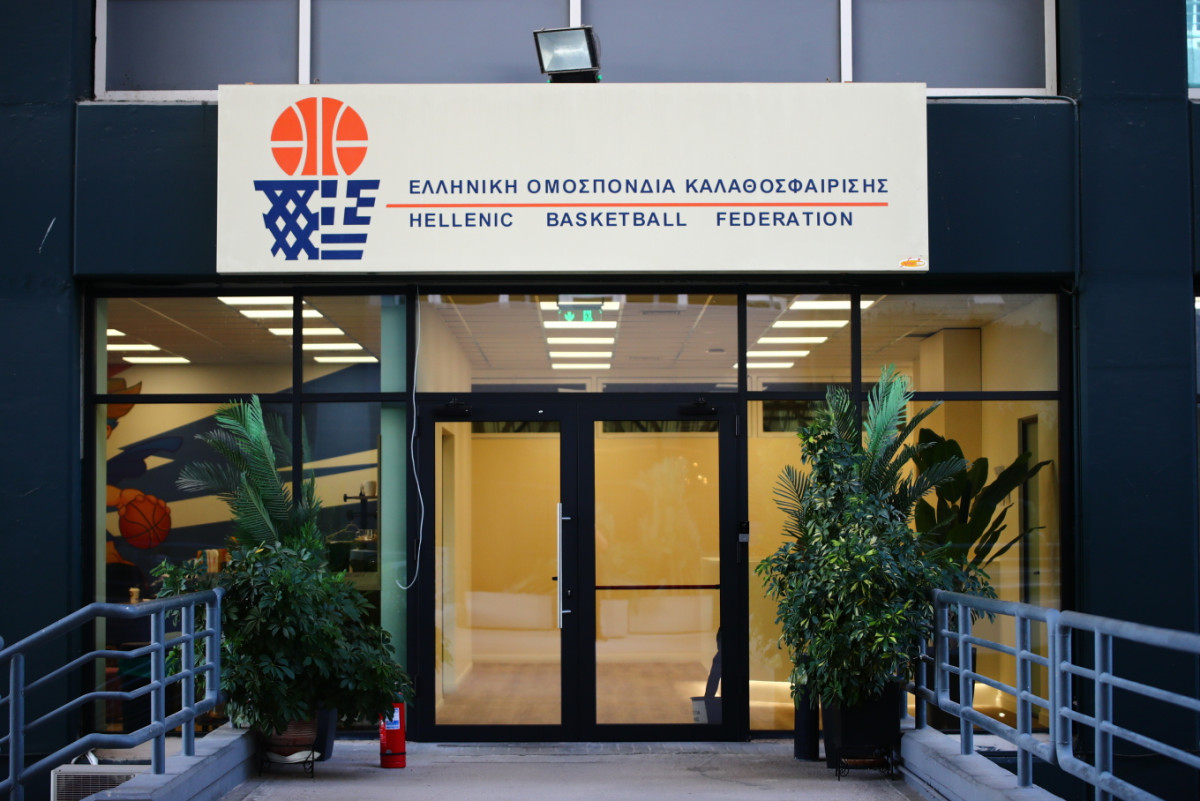 BasketGate: Προφυλακιστέος ο Κορομηλάς – Με βραχιολάκι Τσαρούχα και Πηλοΐδης