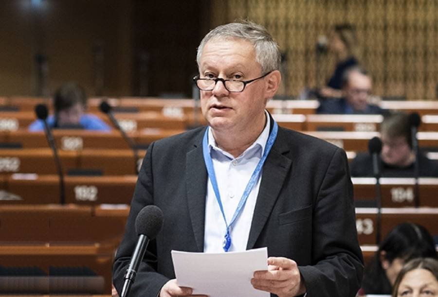 Παγκόσμια πανδημία είναι και η ...εμπορία ανθρώπων!