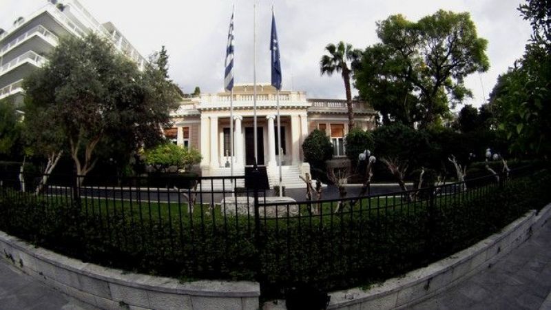 Διαφυγή από μπλοκάκια, ΕΦΚΑ και προληπτικά μέτρα αναζητά η κυβέρνηση