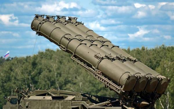Ρωσία: Εντός Ιουλίου η αποστολή των S-400 στην Τουρκία