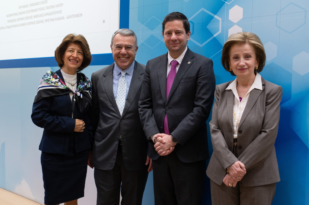 Η Alpha Bank παραδίδει ανακαινισμένο το αμφιθέατρο του Χωρέμειου Ερευνητικού Εργαστηρίου του ΕΚΠΑ