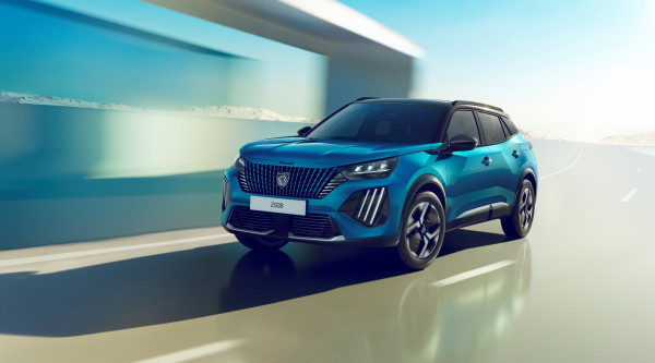 PEUGEOT 2008: Διευρύνει τη γκάμα του
