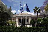 Δυσφορία Μαξίμου για Ντάισελμπλουμ