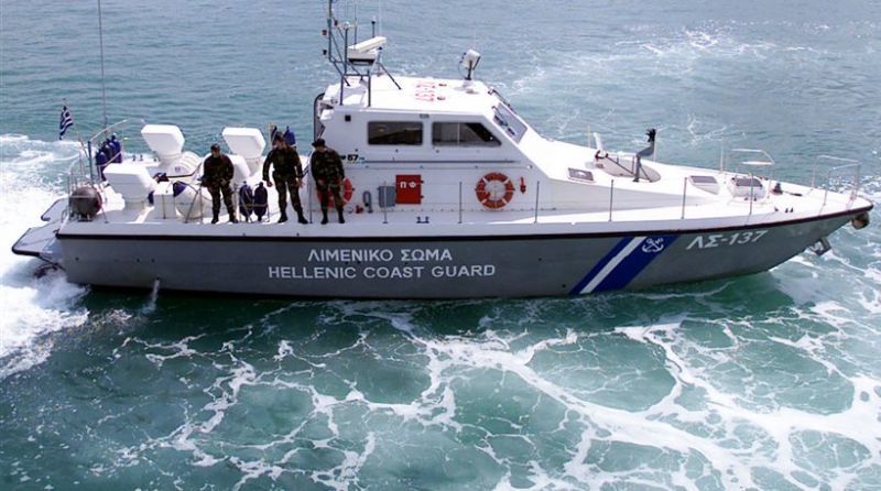 Σε εξέλιξη η περισυλλογή 408 παράτυπων μεταναστών σε θαλάσσια περιοχή δυτικά της Κρήτης