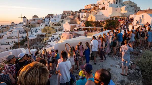 Το Ν.Αιγαίο συνεχίζει να κερδίζει τους τουρίστες-Δυναμική εκκίνηση τον Οκτώβριο