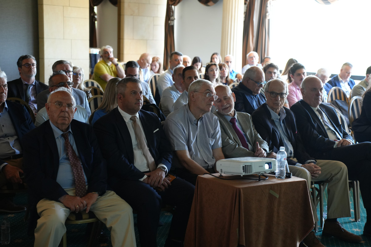 «Ανάγκη στοιχειώδους αυτάρκειας σε κρίσιμες και στρατηγικές πρώτες ύλες»