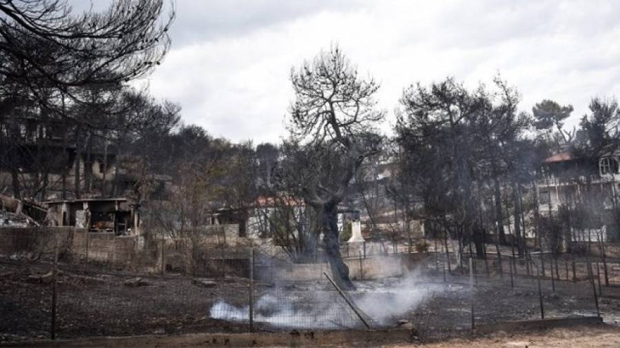 Από τις 19:08 είχε ενημερώσει το λιμενικό για σορούς στο Μάτι