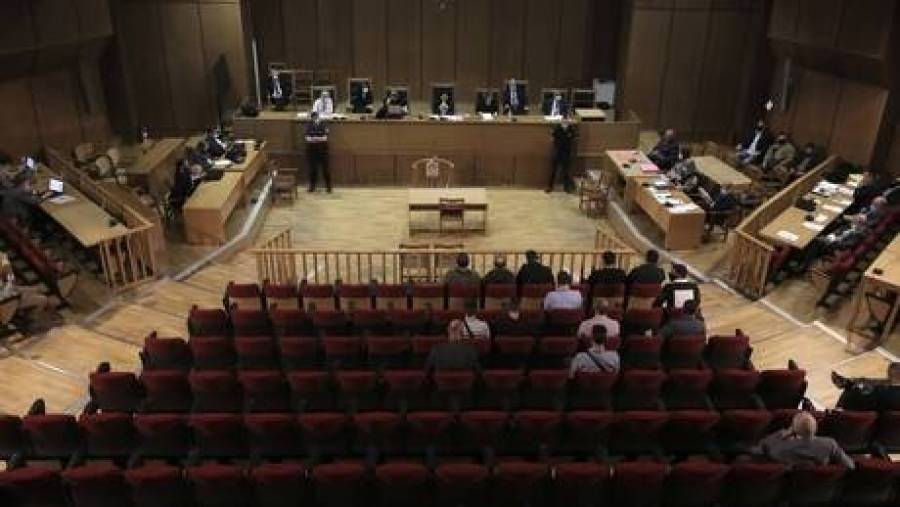 Δίκη Χρυσής Αυγής: Εν αναμονή της απόφασης για τις αναστολές