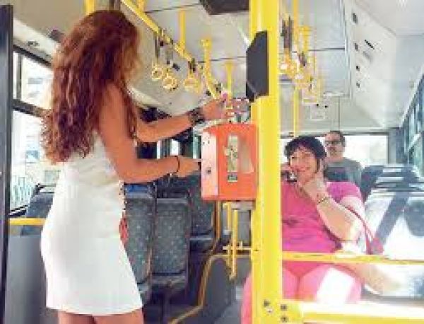 Θα επηρεάσει έσοδα και επιβατική κίνηση η μείωση των εισιτηρίων στα ΜΜΜ;