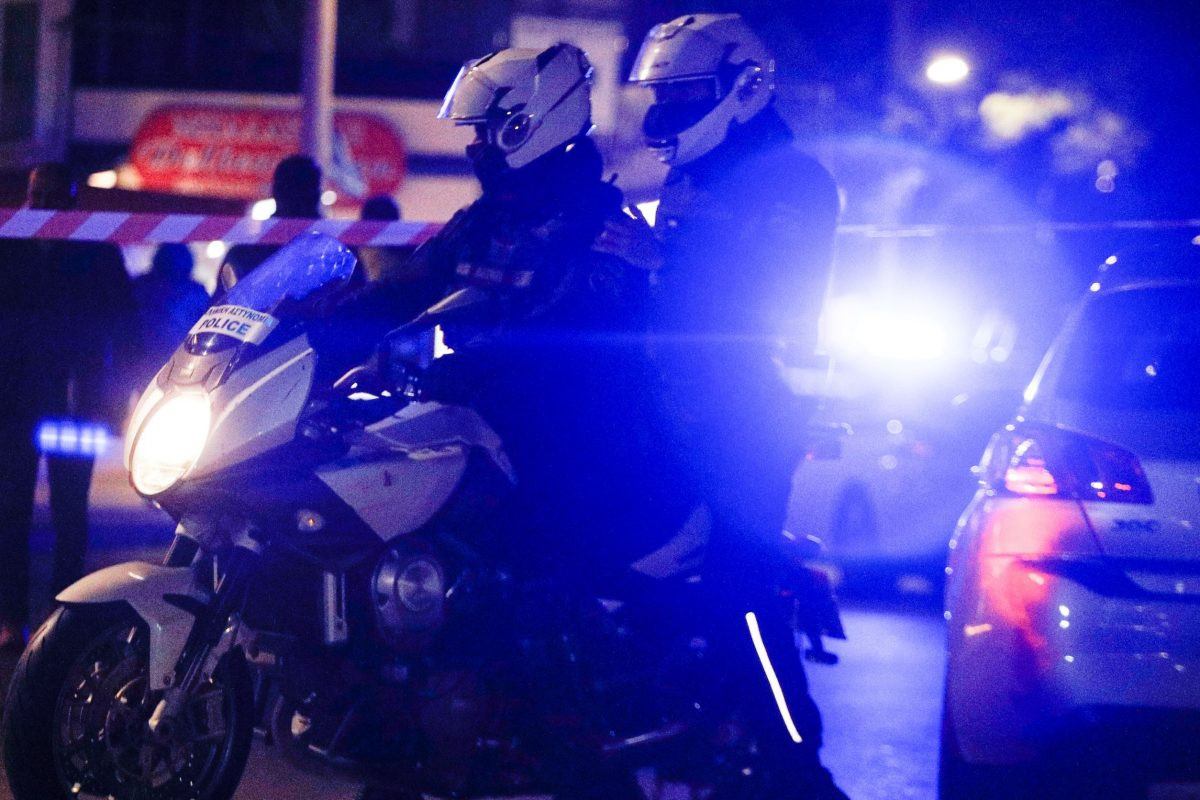 Άγιος Δημήτριος: Μοτοσικλετιστές άνοιξαν πυρ εναντίον αυτοκινήτου