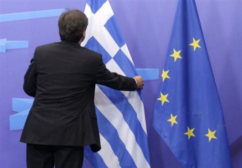 Αλαλούμ με τα τεχνικά κλιμάκια - Μένουν και συνεχίζουν τις συζητήσεις
