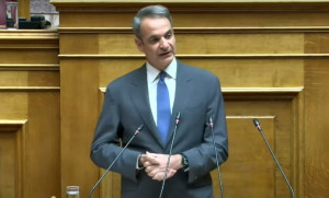 Μητσοτάκης: Αναστολή εξέτασης ασύλου όσων έρχονται από τη Λιβύη - Νέα κλειστή δομή στην Κρήτη