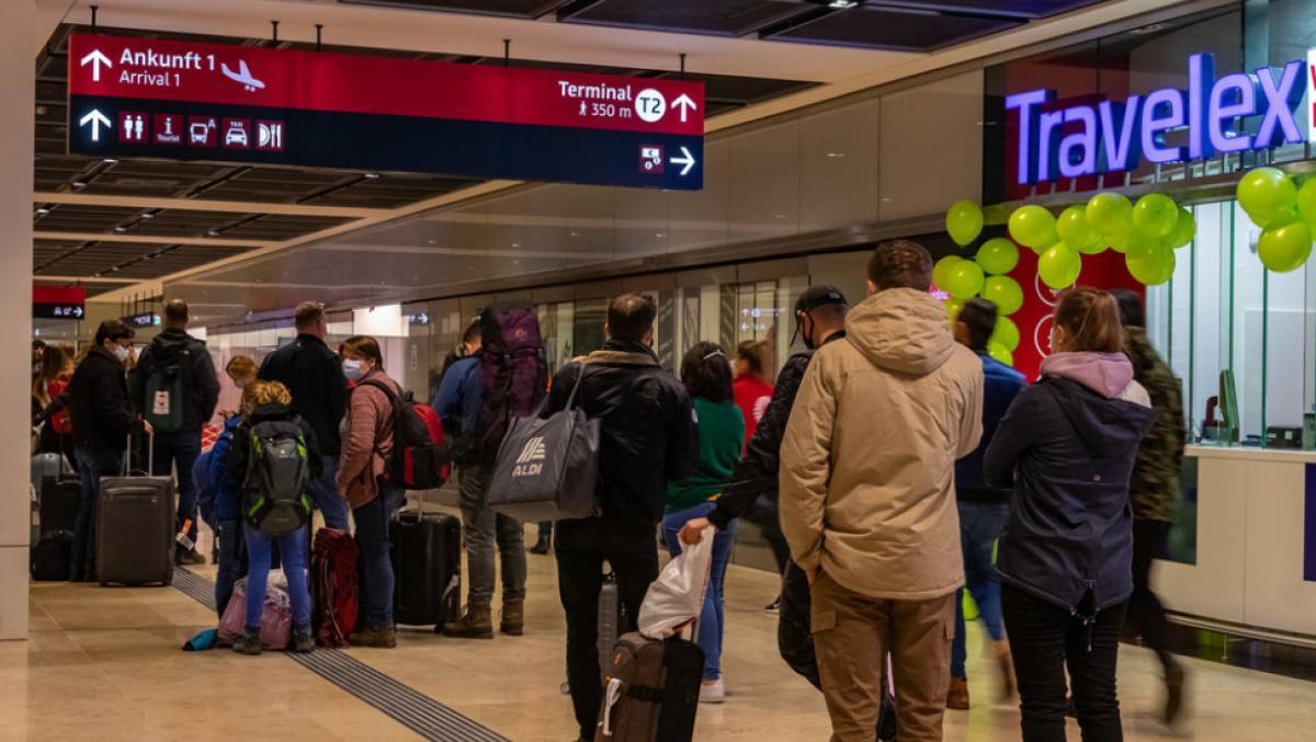 Εντοπίστηκαν δύο κρούσματα της μετάλλαξης Όμικρον και στη Γερμανία
