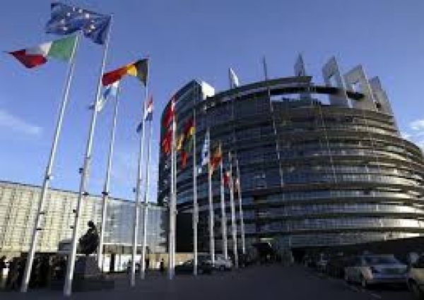 Ε.E.: Μέτρα κατά της τρομοκρατίας και της διακίνησης πυροβόλων όπλων