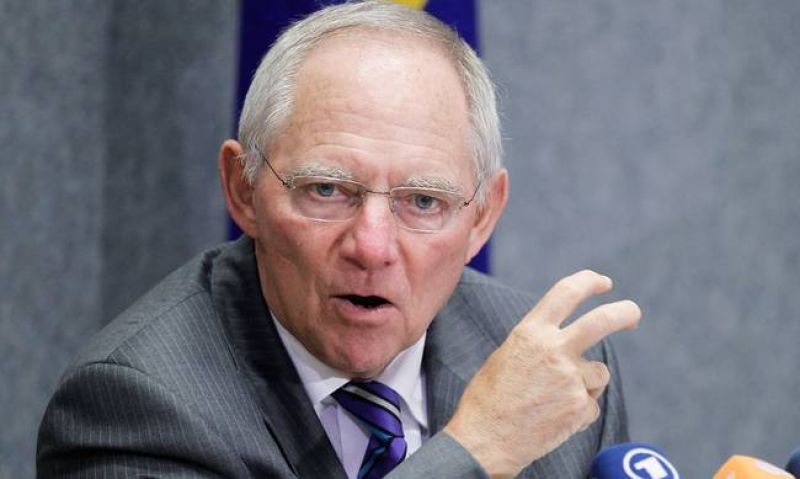 Ο Σόιμπλε παραδέχεται λάθη στη μεταναστευτική πολιτική