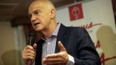 Παπανδρέου: Μήνυμα ενότητας και συλλογικής ανασύνταξης