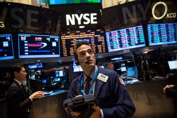 Ξεμένει από "καύσιμα" η Wall Street