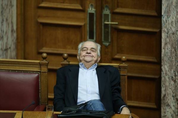 Εκατσε στραβή στην βάρδια του κυρ Αλέκου