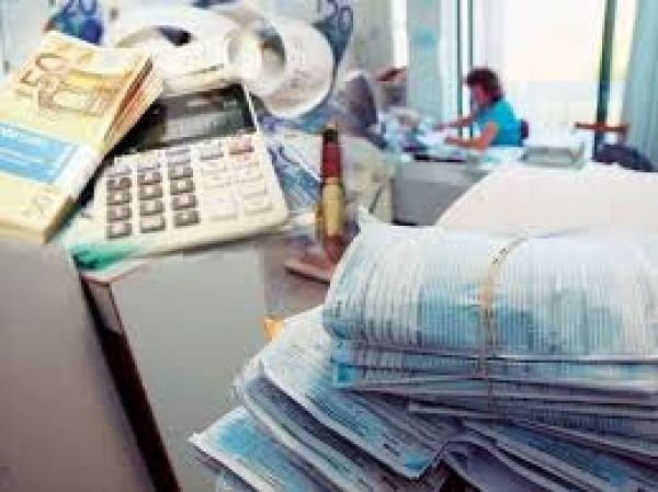 Το 71% των επαγγελματιών θεωρεί ότι τα πρόστιμα της εφορίας είναι εξοντωτικά για τις επιχειρήσεις