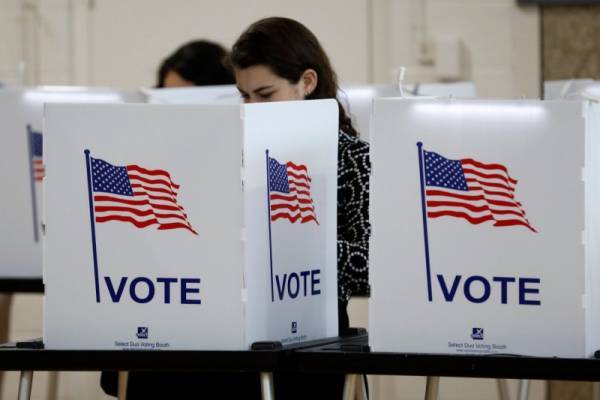 Αμερικανικές εκλογές: Τι δείχνουν οι τελευταίες δημοσκοπήσεις- Οι αμφίρροπες Πολιτείες