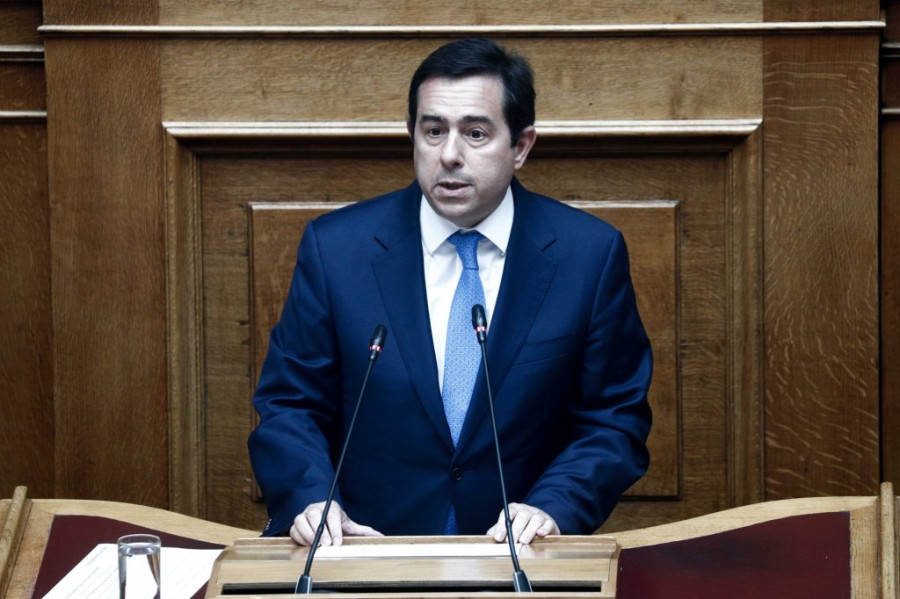 Παραιτήθηκε ο Νότης Μηταράκης- Στη θέση του ο Γιάννης Οικονόμου