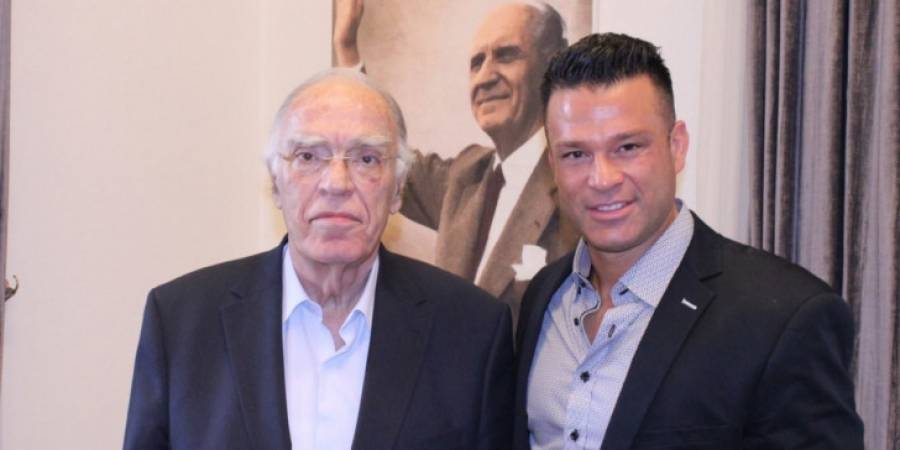 Ο Λεβέντης πήρε Σόμερ και Ρωμανιά για τις ευρωεκλογές
