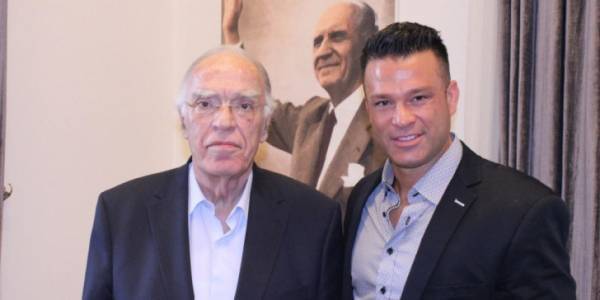 Ο Λεβέντης πήρε Σόμερ και Ρωμανιά για τις ευρωεκλογές
