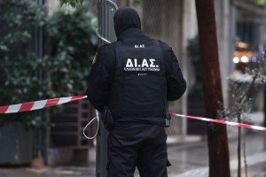 Προειδοποιητικό τηλεφώνημα για βόμβα σε κτήριο της Εθνικής Βιβλιοθήκης