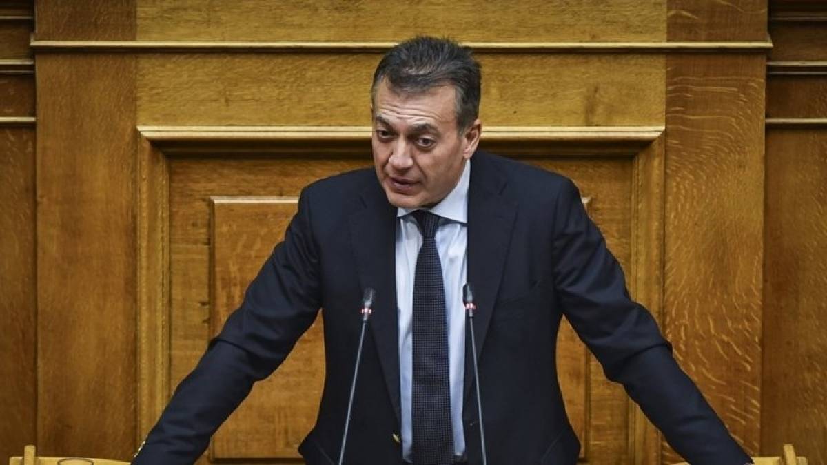 Βρούτσης: Έως τέλος Απριλίου απονομή 35.000 εκκρεμών συντάξεων προς αγρότες