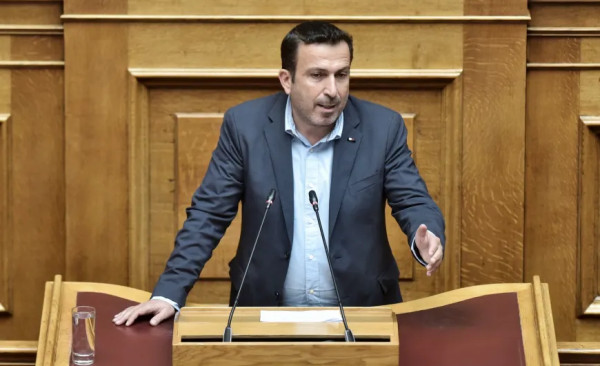 Η Κομισιόν παραπέμπει την Ελλάδα στο Ευρωπαϊκό Δικαστήριο για εργασιακές διακρίσεις εις βάρος αναπληρωτών εκπαιδευτικών