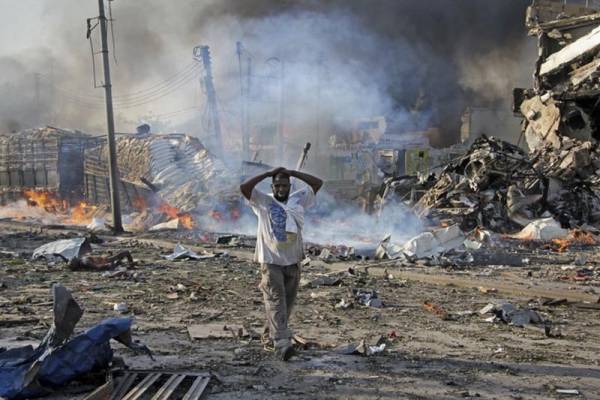 Σομαλία: 53 νεκροί από επίθεση καμικάζι σε ξενοδοχείο