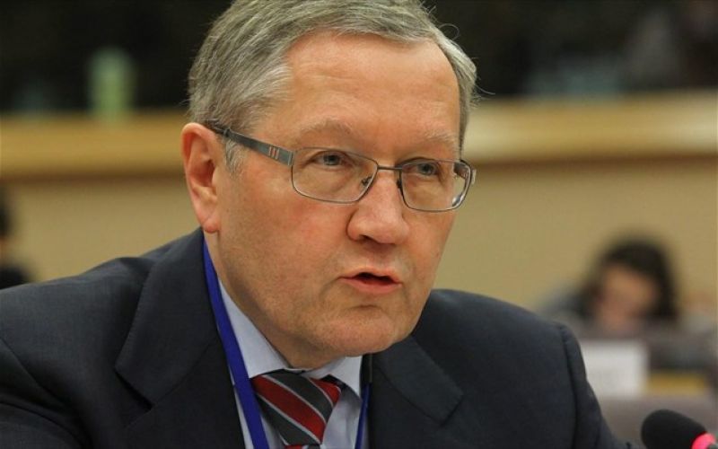 Ρέγκλινγκ: "Έχουμε επενδύσει στο μέλλον της Ελλάδας"