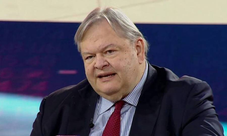 Ο Ευ. Βενιζέλος θυμίζει: Ο Κωνσταντίνος Καραμανλής είχε δηλώσει «Το Αιγαίο δεν είναι ελληνική λίμνη»