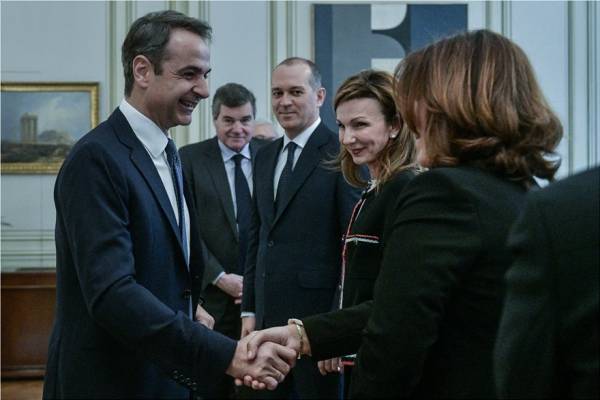 Οι Έλληνες εφοπλιστές ανακαινίζουν τουαλέτες δημόσιων νοσοκομείων- Το «ευχαριστώ» Μητσοτάκη