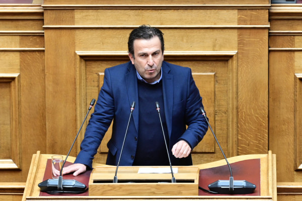 «Από Νέα Δημοκρατία σε Νέα Δικογραφία»