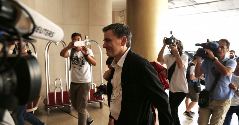 Βγαίνει συμφωνία χωρίς μέτρα;-Τι κρύβεται πίσω από τα χαμόγελα κυβέρνησης-θεσμών