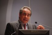 Κ.Μίχαλος:Η χώρα δεν έχει σχέδιο για έξοδο από την κρίση