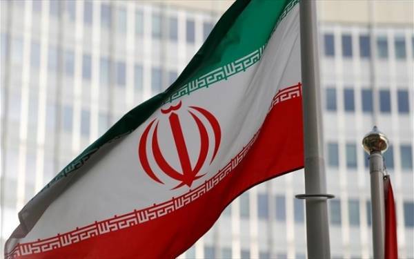 Ιράν: Νέα υπαναχώρηση από τη συμφωνία για τα πυρηνικά